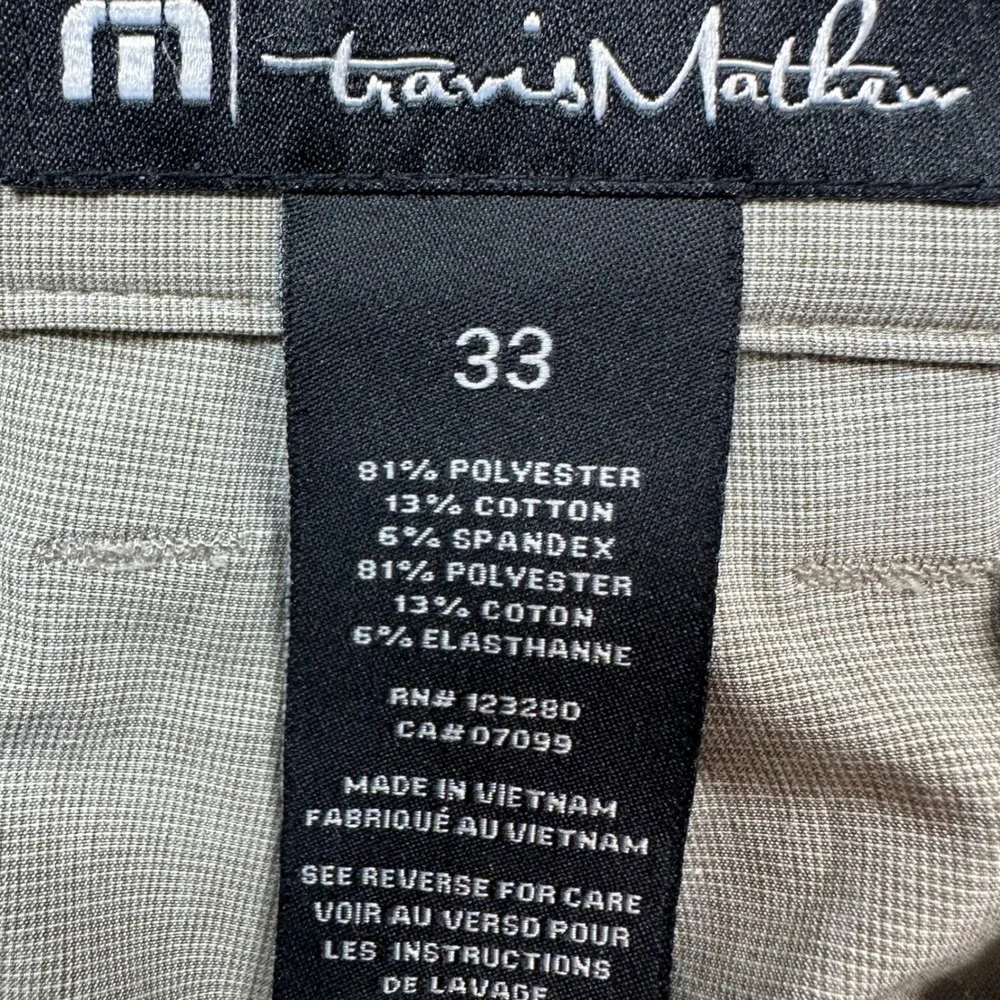 TravisMathew Golf Shorts Mens 33 Khaki Tan   Stretch Performance Casual